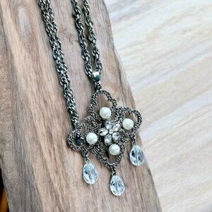 Rare Hobe Silver, Crystal & Pearl Necklace
